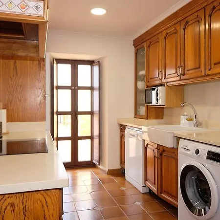 Casa De Pueblo Adosada, En La Zona Rural De Gijon. Gijón