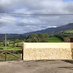 Casa De Pueblo Adosada, En La Zona Rural De Gijon. Nyaraló Gijón