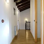 Nyaraló Casa De Pueblo Adosada, En La Zona Rural De Gijon. *